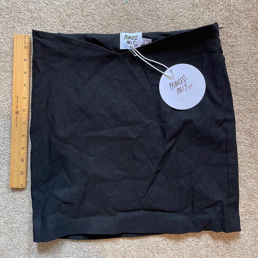 NWT Princess Polly Mini Skirt size 10